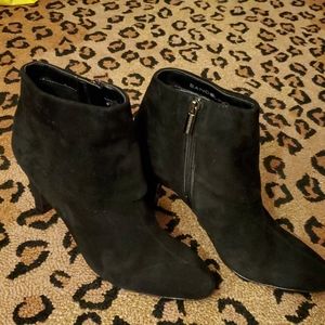 Bandolino Black Suede Booties
